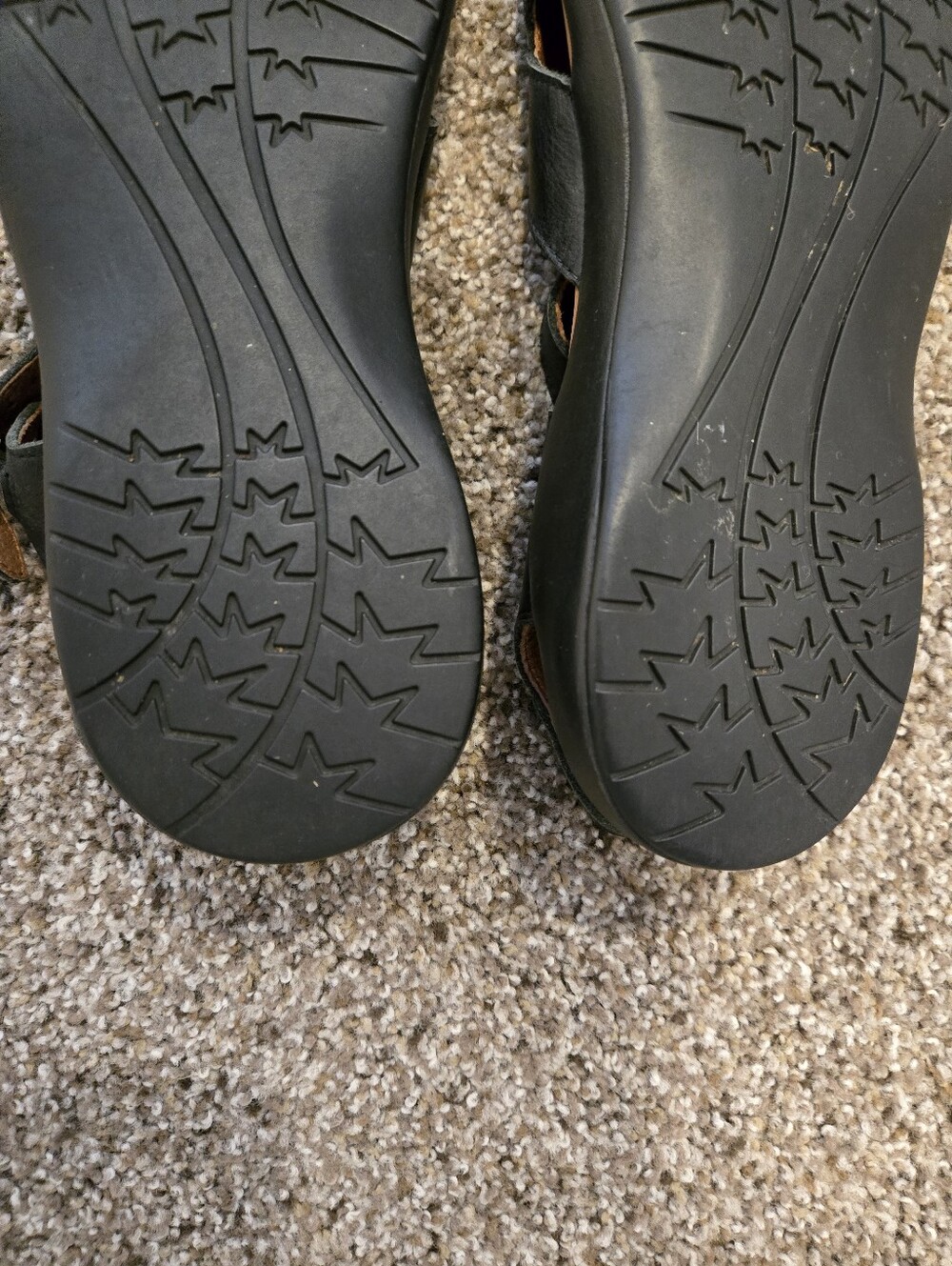 Chaco Black Leather Strappy Sandals Hiking Casual Women's US Size 8 - Picture 6 of 12